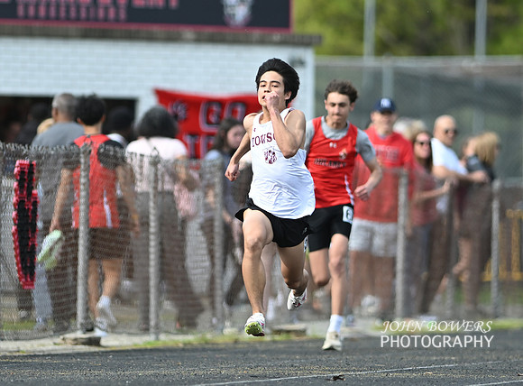 Track4-22-01136