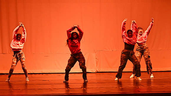 NTHSSeniorShowcase3225