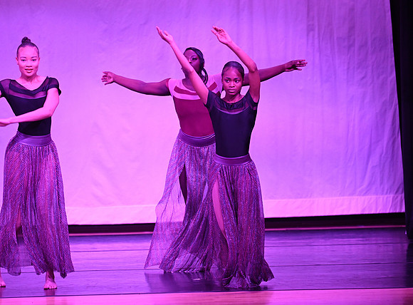 OMHSDance-03855