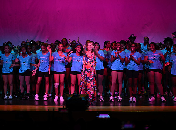 OMHSDance-01257