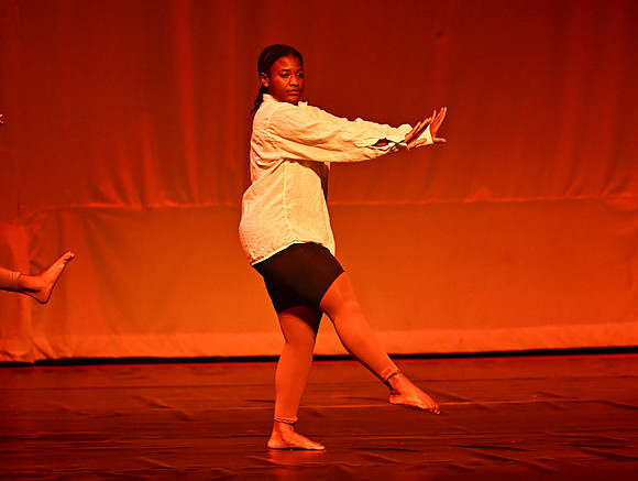 NTHSSeniorShowcase1109