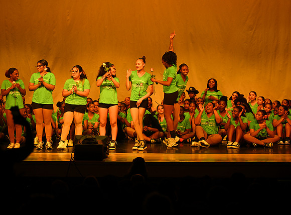 OMHSDance-01413