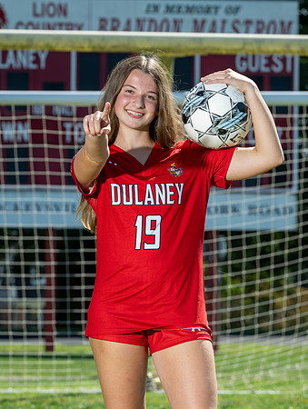 DulaneyWSoccer-00100