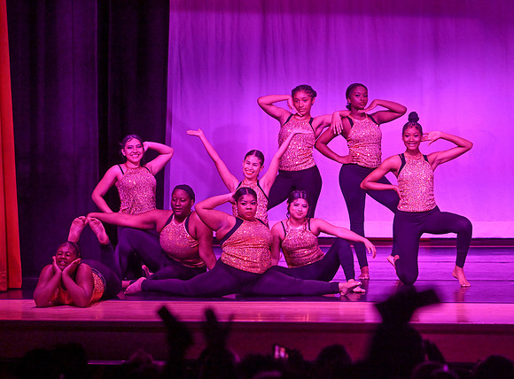 OMHSDance-02442