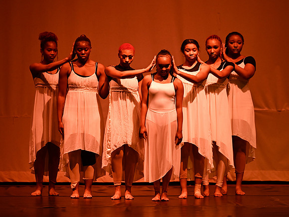 NTHSSeniorShowcase3778