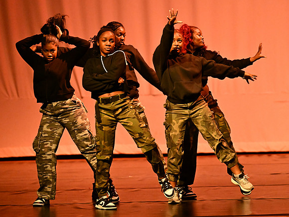 NTHSSeniorShowcase2985