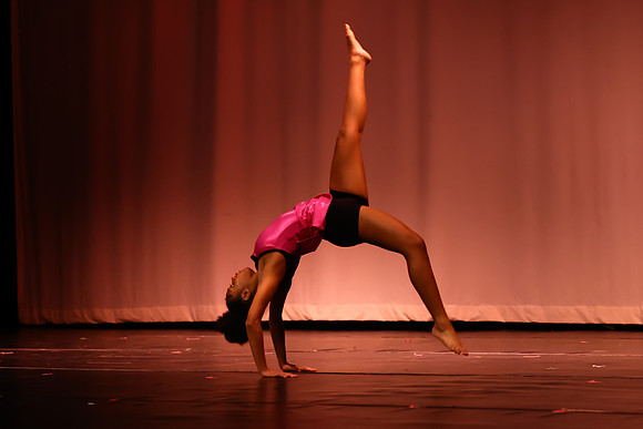 NewtonDance (418 of 21)