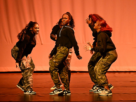 NTHSSeniorShowcase2973