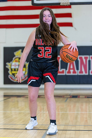 DulaneyWomensBBall060