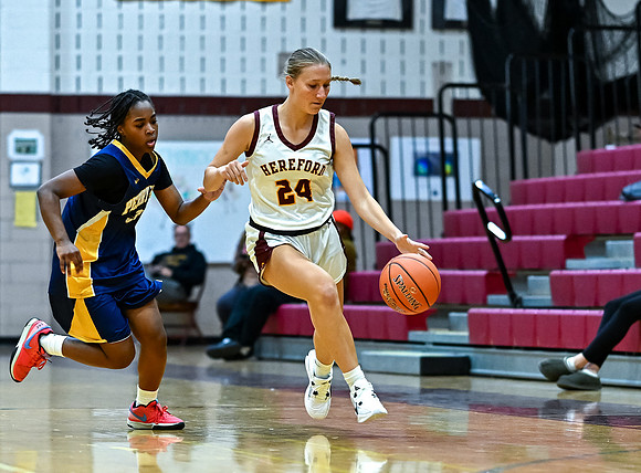 HerefordWBBall-01745