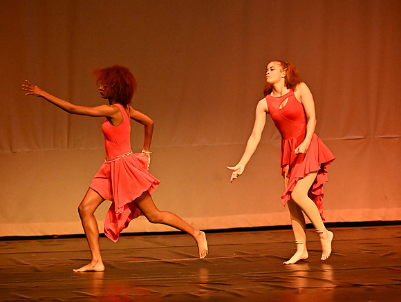 NTHSSeniorShowcase0827