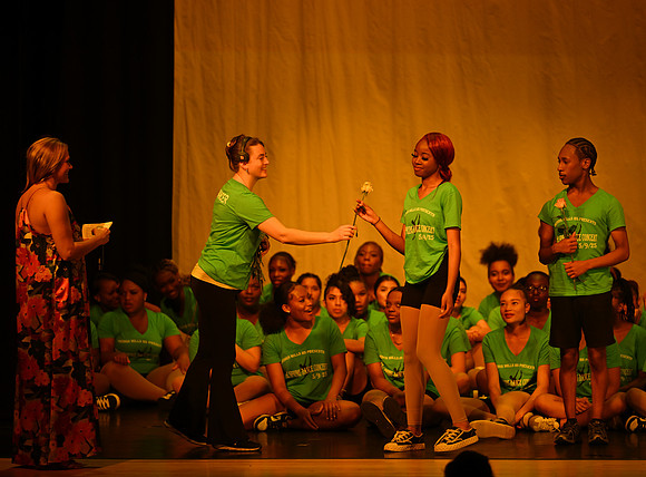 OMHSDance-01350