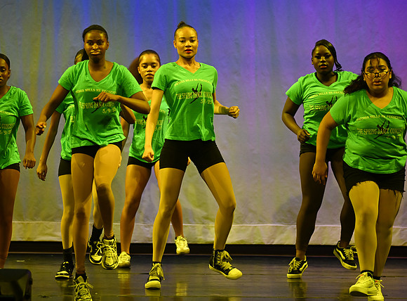 OMHSDance-00887
