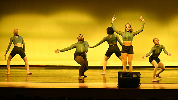 OMHSDance-02820