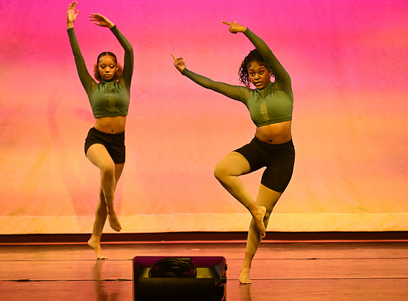 OMHSDance-02743