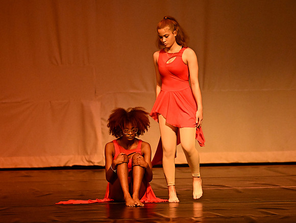 NTHSSeniorShowcase0804