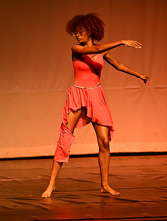 NTHSSeniorShowcase0946