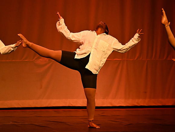 NTHSSeniorShowcase1234