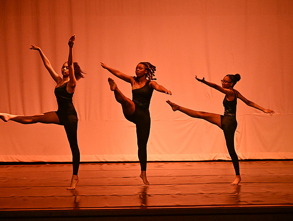 NTHSSeniorShowcase0340