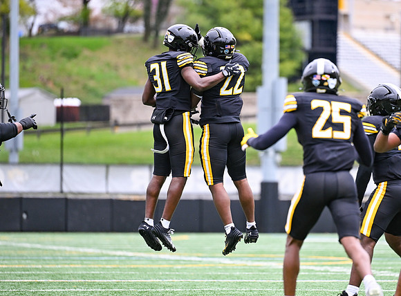 TowsonFB09914