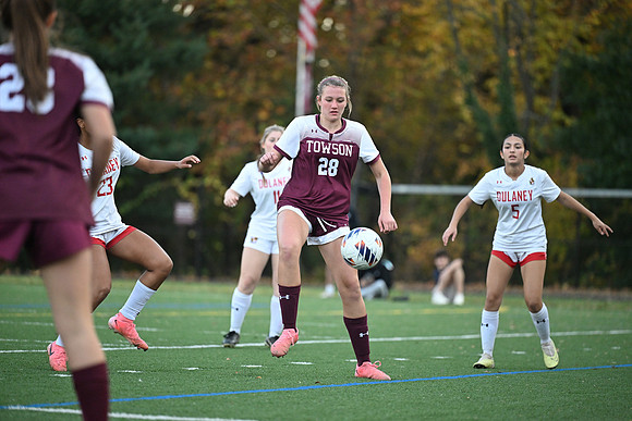 Towson-v-Dulaney-00317