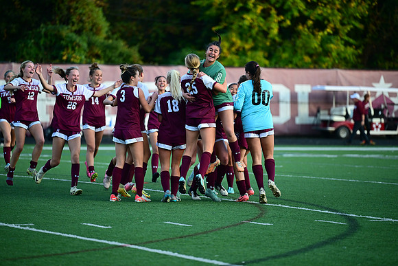 Towson-v-Dulaney-04054
