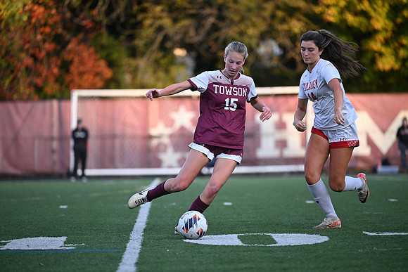 Towson-v-Dulaney-00403