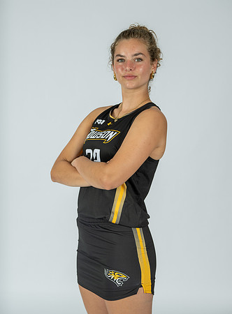 TU-FieldHockeyl-00504