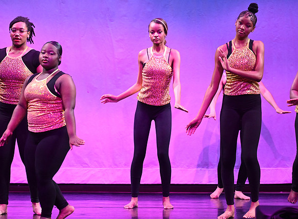 OMHSDance-02275