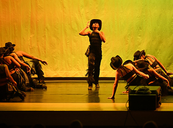 OMHSDance-00239