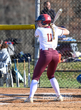 BullSoftball01023