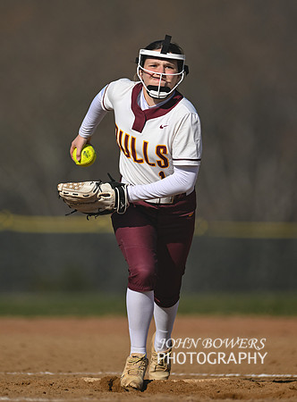 BullSoftball01796