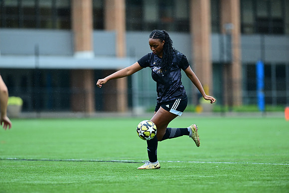 TU-Soccer1540