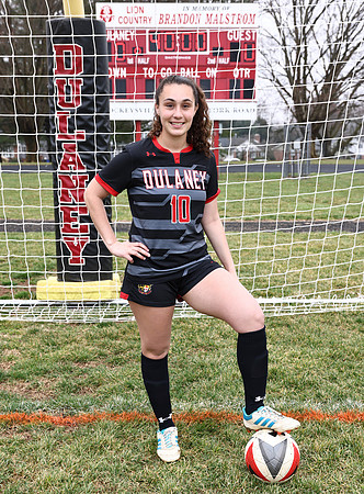 DHSWomensSoccer23