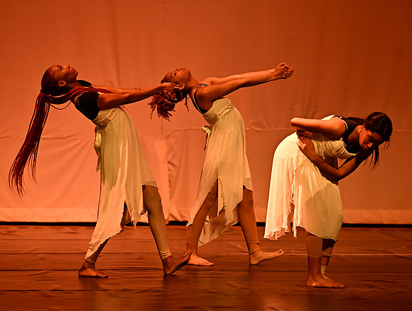 NTHSSeniorShowcase4233
