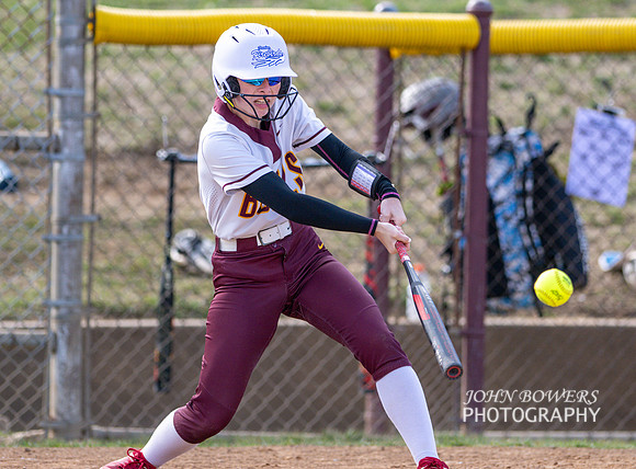 BullSoftball01376