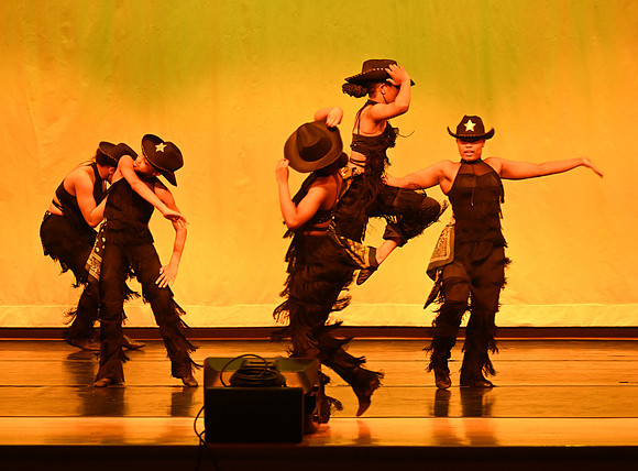 OMHSDance-00431