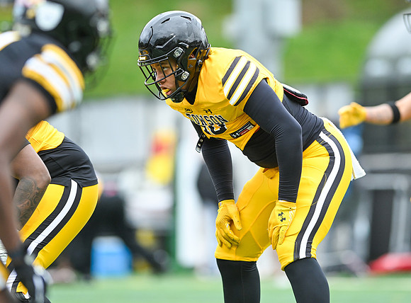 TowsonFB00087