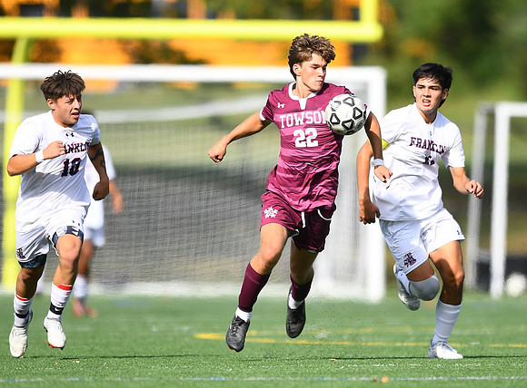 Towson-v-FranklinSoccer0046
