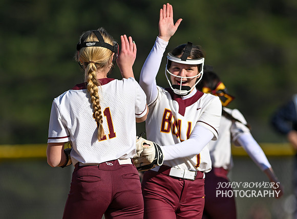 BullSoftball01822