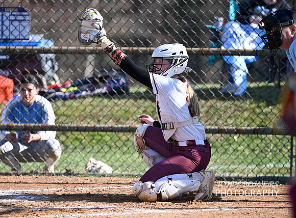 BullSoftball00845