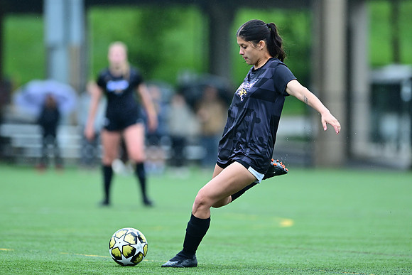 TU-Soccer2321