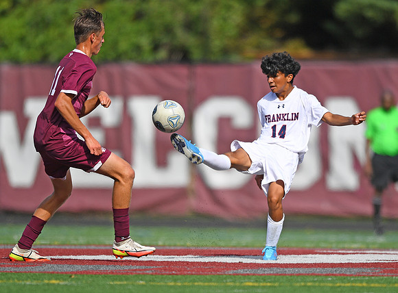 Towson-v-FranklinSoccer0035