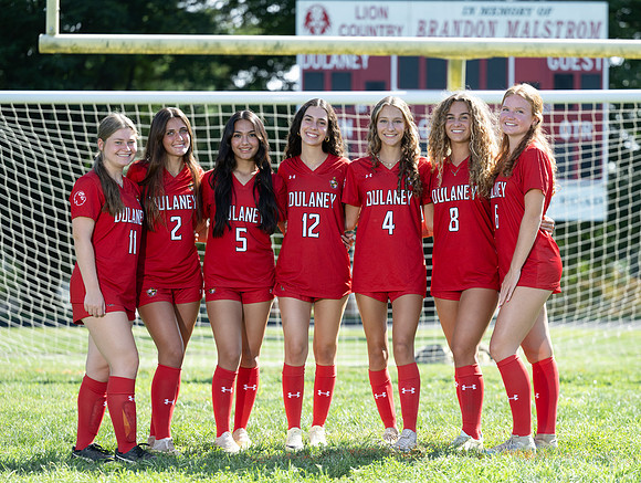 DulaneyWSoccer-00270
