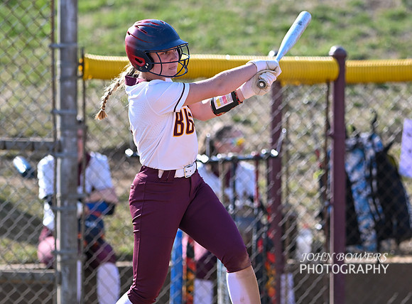 BullSoftball01735