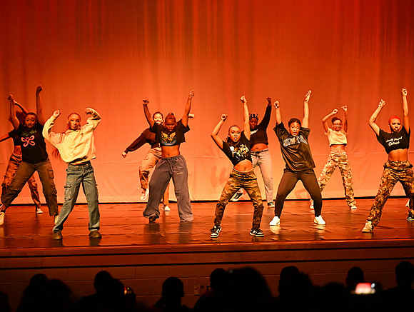 NTHSSeniorShowcase2155