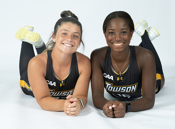 TU-FieldHockeyl-00240
