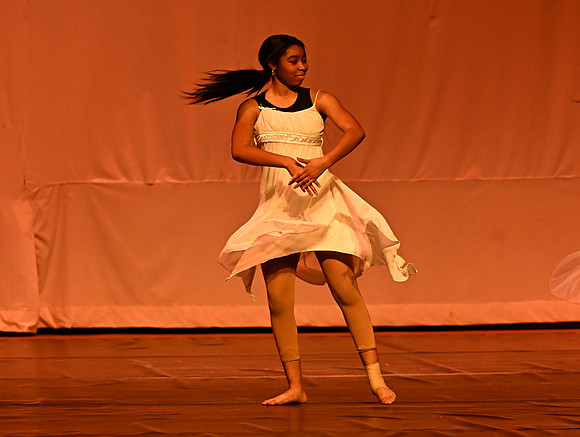 NTHSSeniorShowcase3959