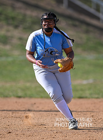 BullSoftball01739