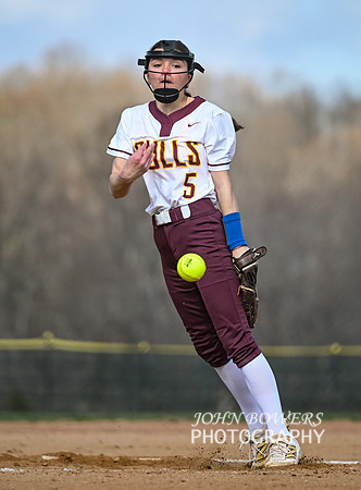 BullSoftball00640